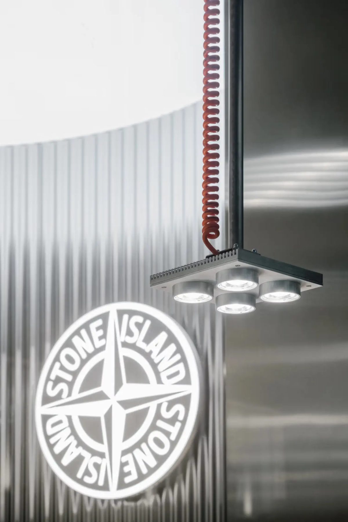 stone-island-paris-10.webp